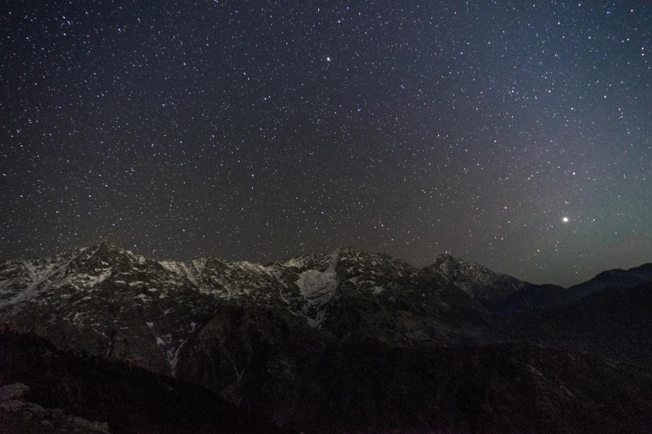 The Void - Tirthan Valley Gushaini Exterior foto